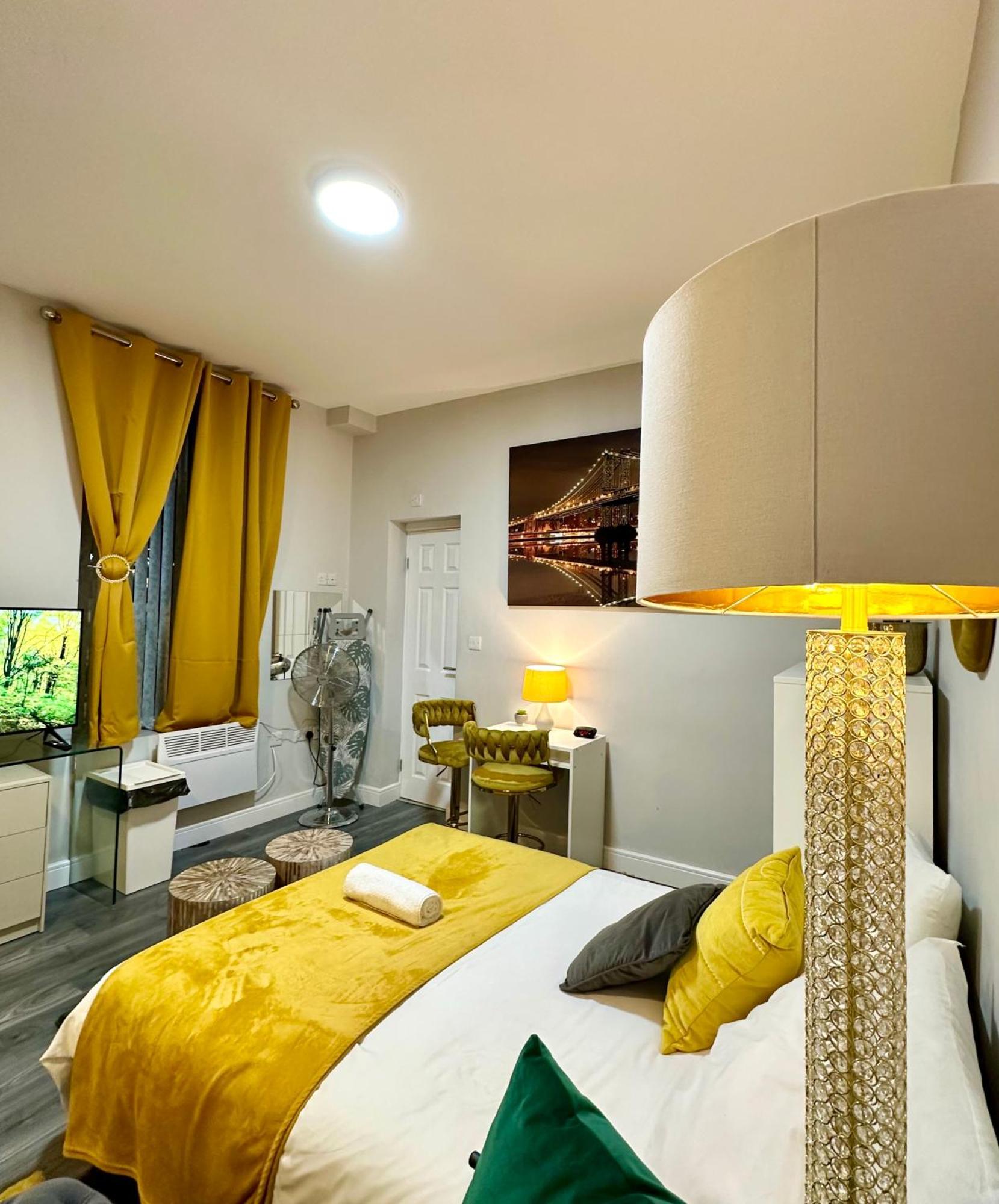 ברמינגהאם Private Luxurious City Studio-Daily,Weekly,Monthly מראה חיצוני תמונה